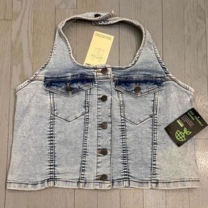 💜NWT LOVE TRENDS DENIM TOP💜